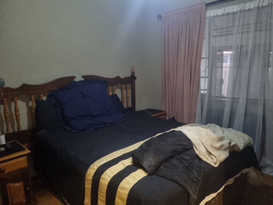3 Bedroom Property for Sale in Vaalpark Free State